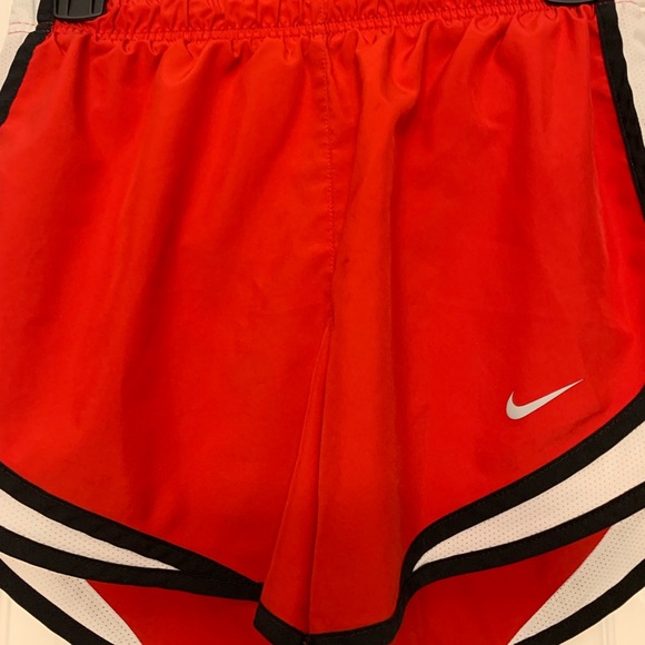 Nike Pants - Women’s Nike shorts Nike Pants - Women’s Nike shorts